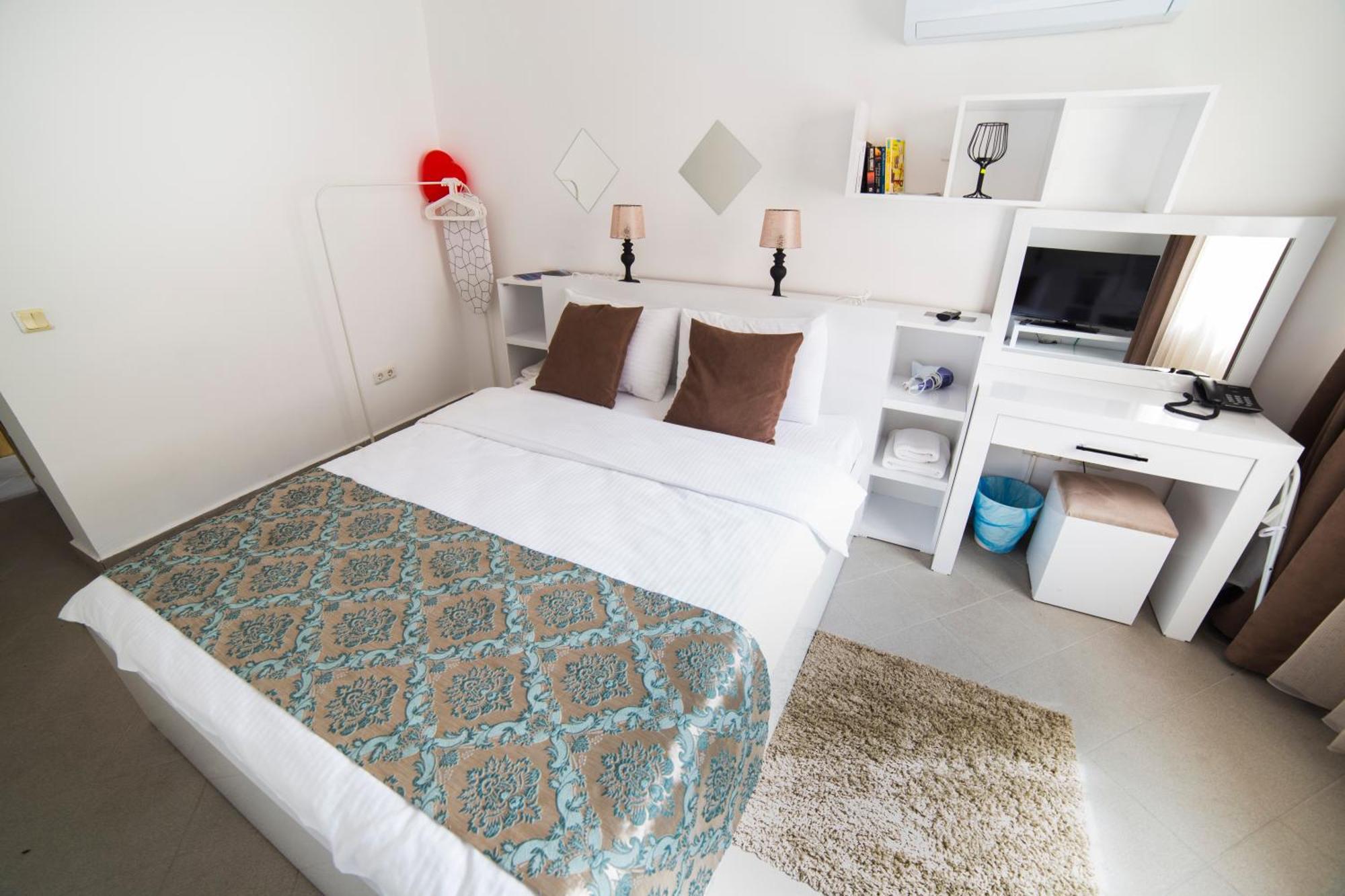 Mai Rooms By Downtown Fethiye Exterior foto